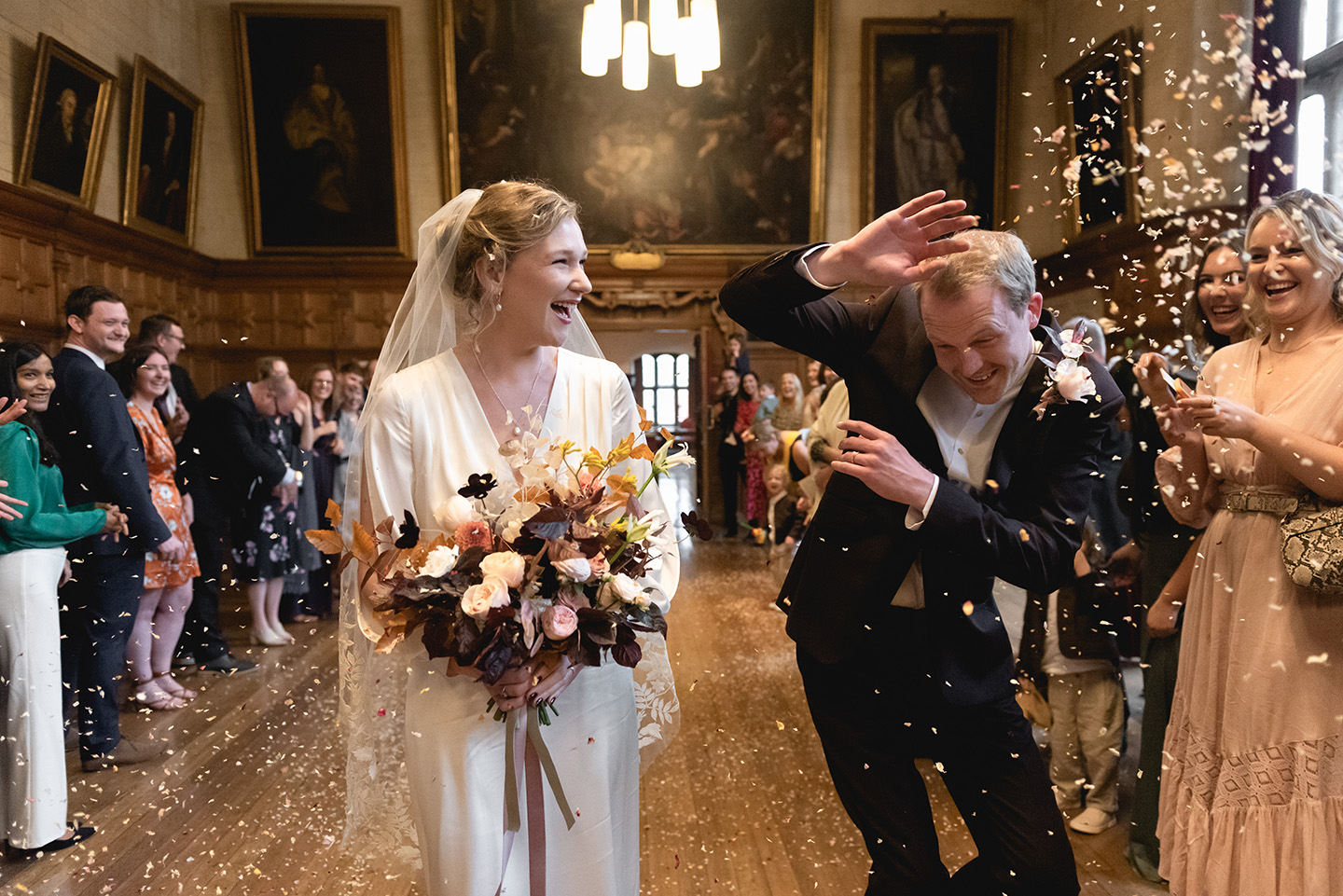 indie wedding confetti image at Oxford Town Hall by Birmingham wedding photographers byGarazi
