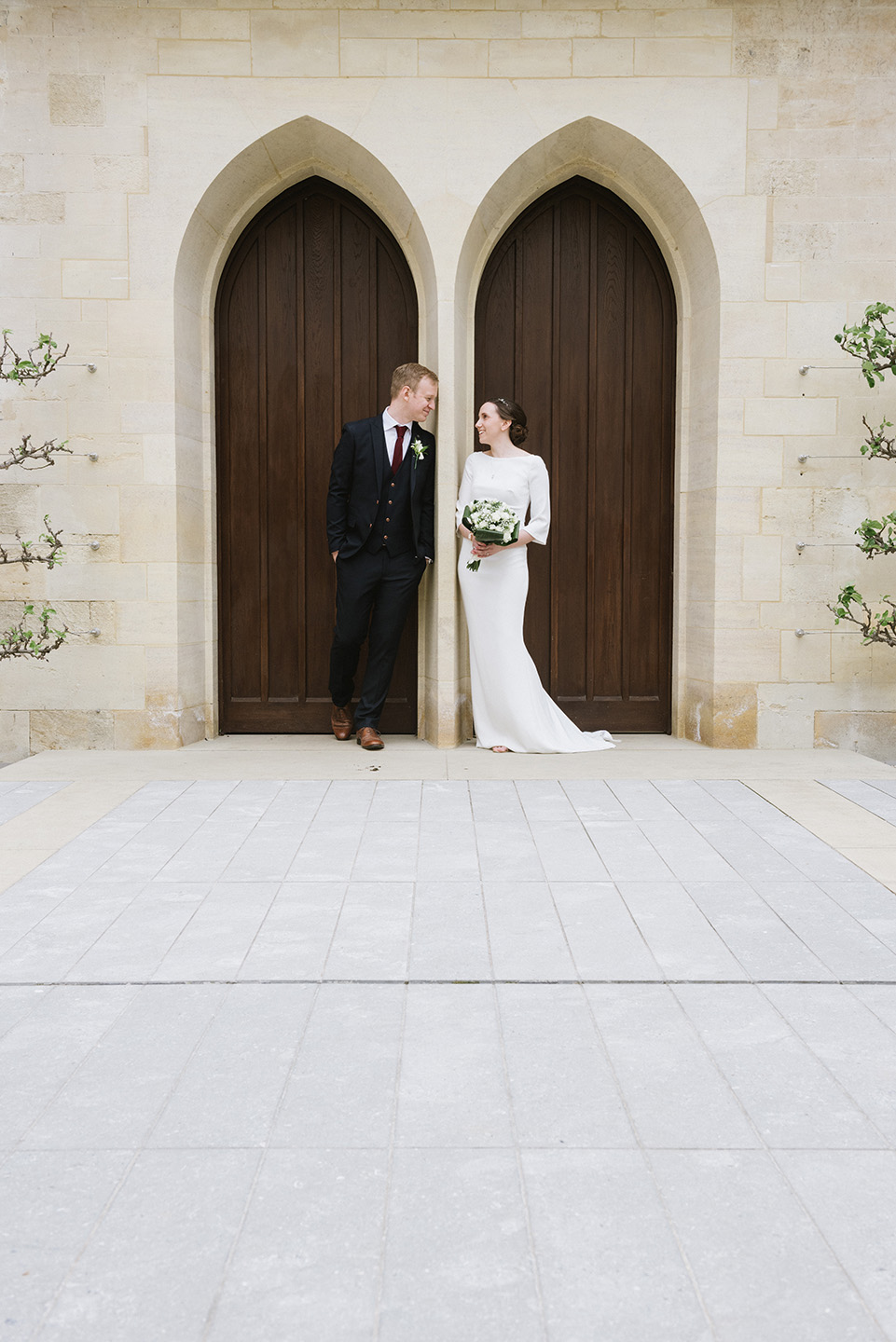 Creative wedding portrait in Oxford by Birmingham Wedding Photographer byGarazi